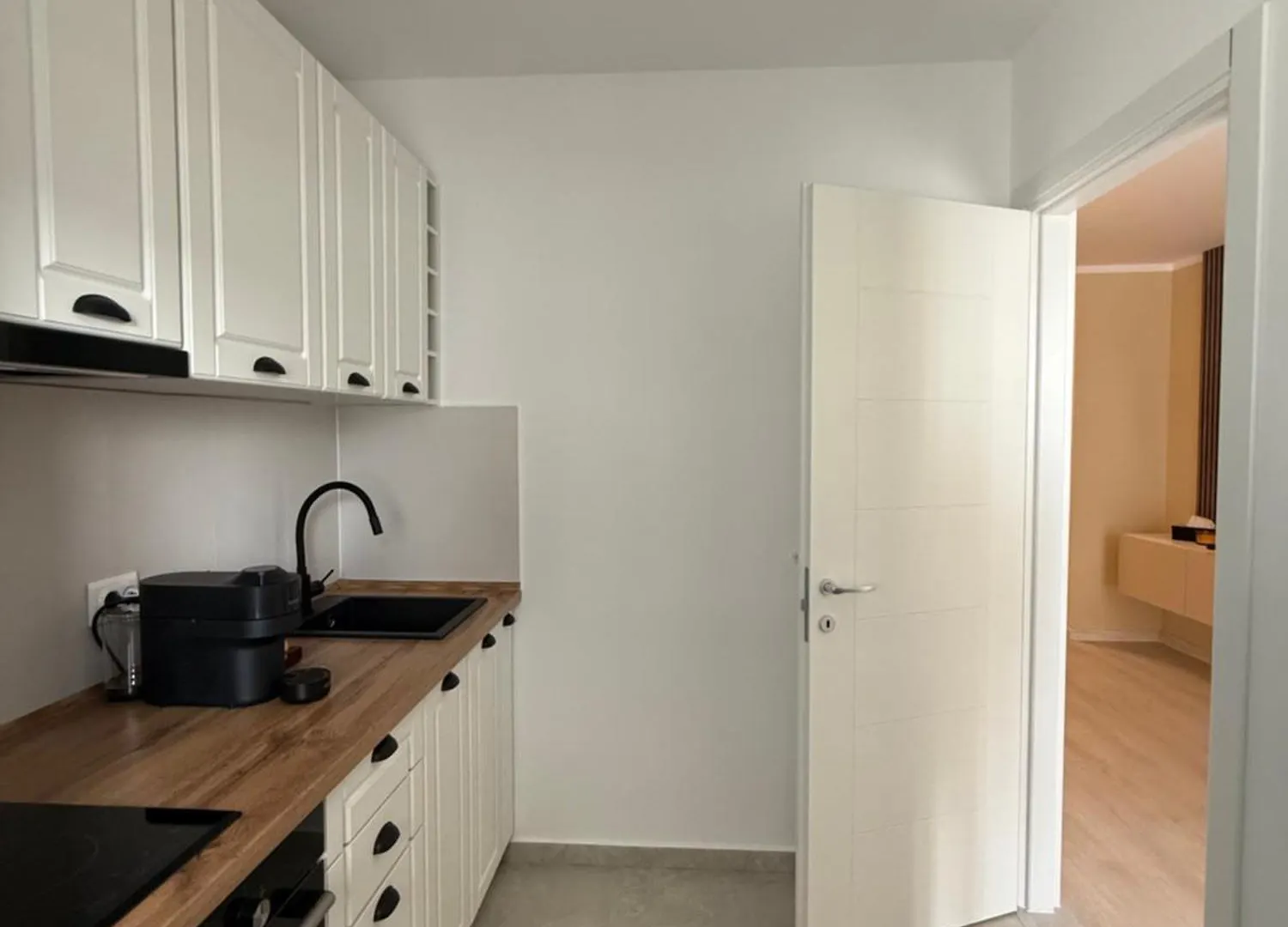 Apartment The Green Pine Studio - Hils Brauner Bucharest